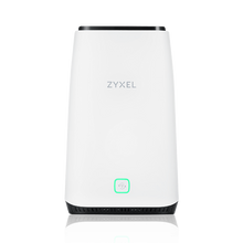 Carregar imagem no visualizador da galeria, ZyXEL NR5103 5G NR Router interno 2xRJ45 2.5G 1xUSB 3.0 4 portas TS9 para antena externa
