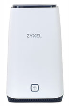 Carregar imagem no visualizador da galeria, ZyXEL NR5103E 5G NR Router interno 2xRJ45 2.5G 1xUSB 3.0 4 portas TS9 para antena externa
